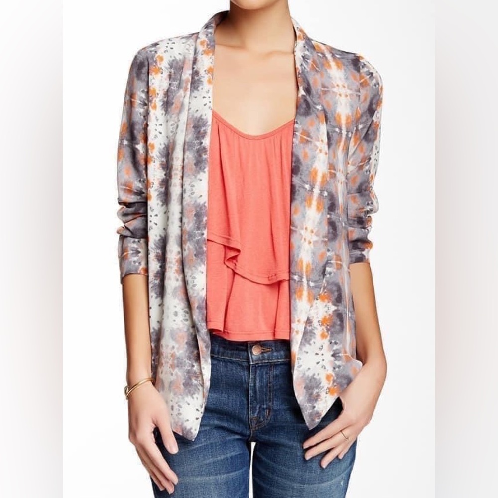 NWOT Lush drapey jacket—Size small